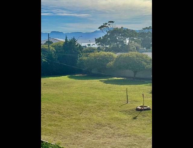 LAND FOR SALE IN LINKSIDE